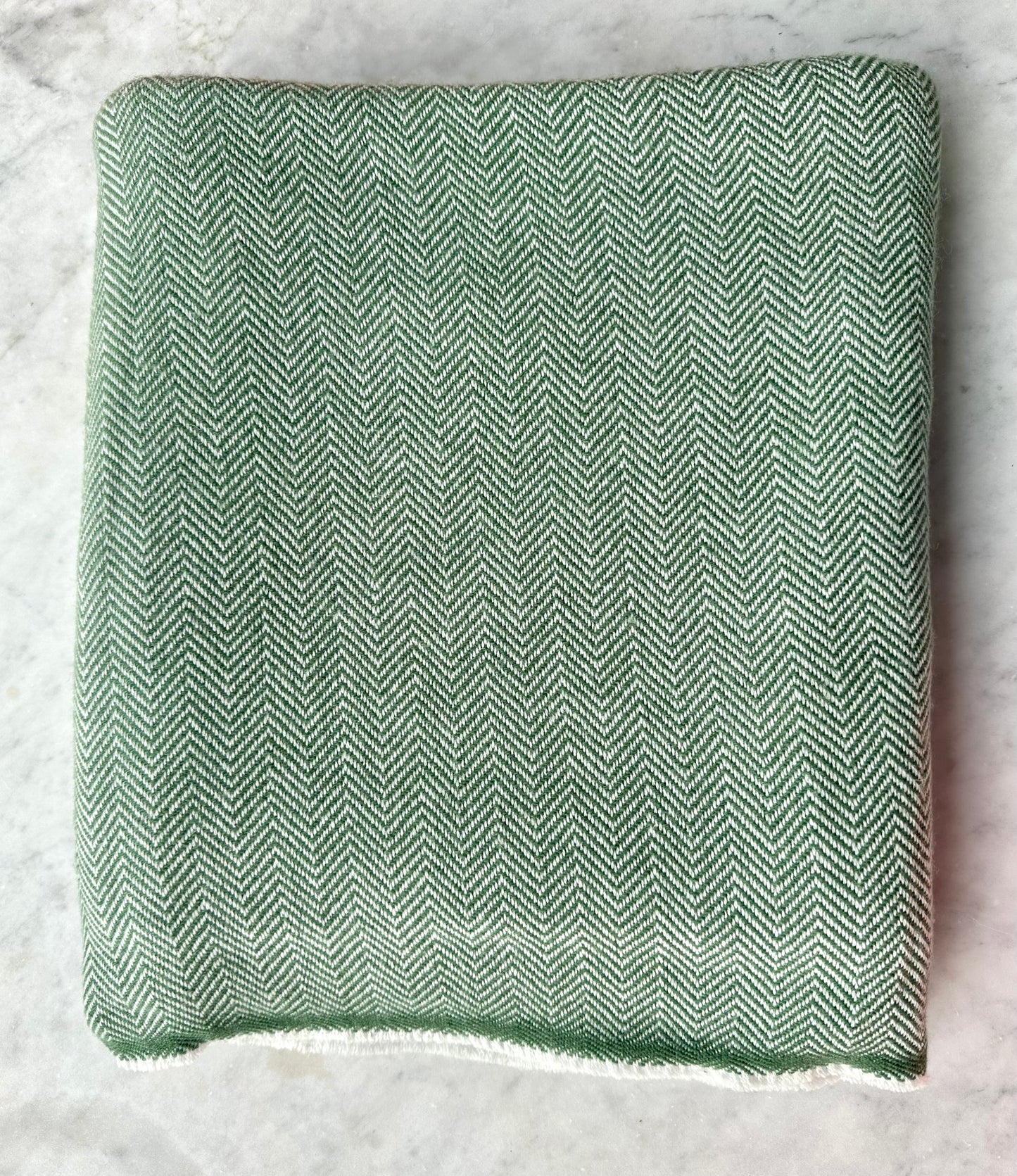 Cashmere Throw Zig Green