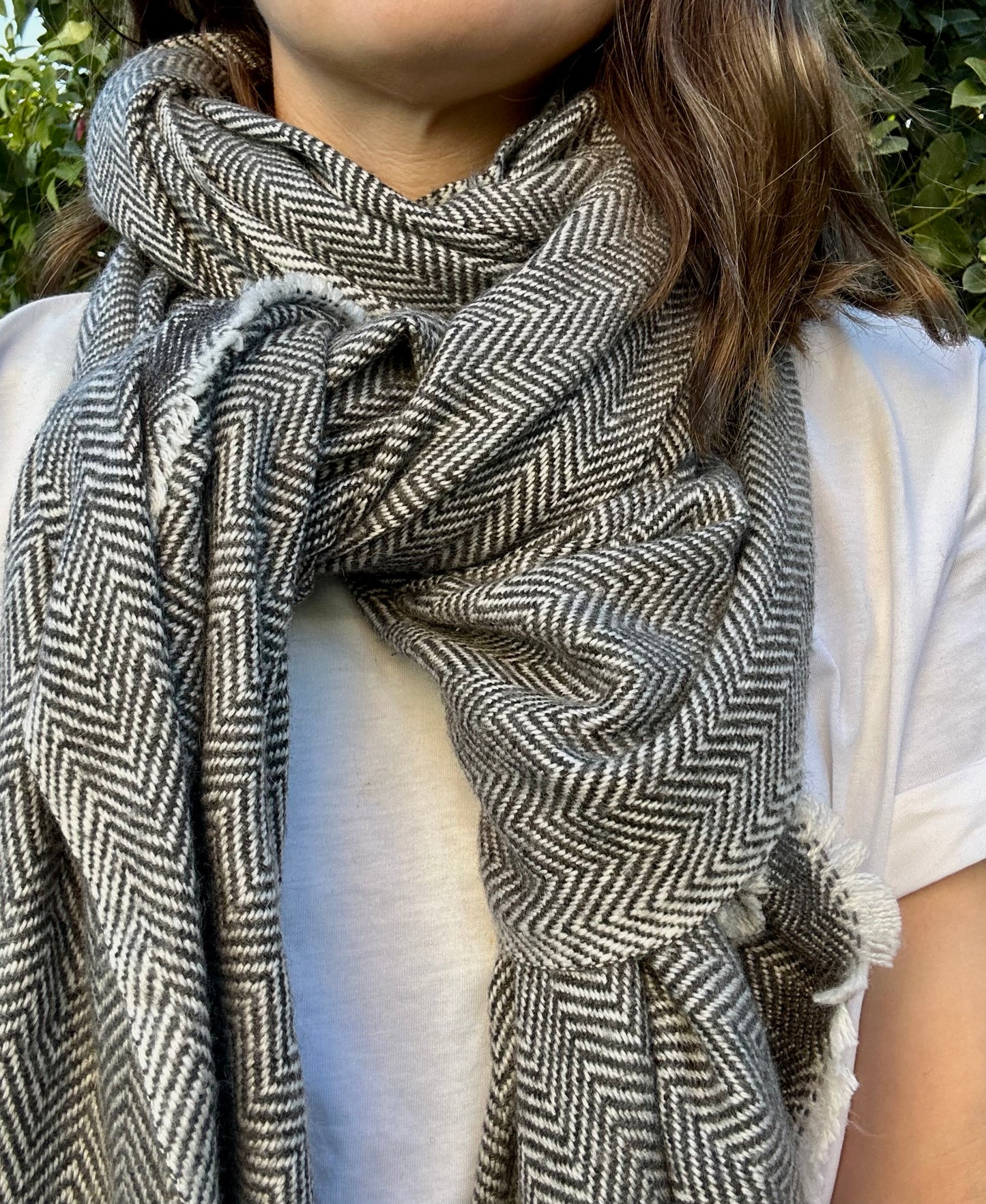 Cashmere Scarf Back Zig