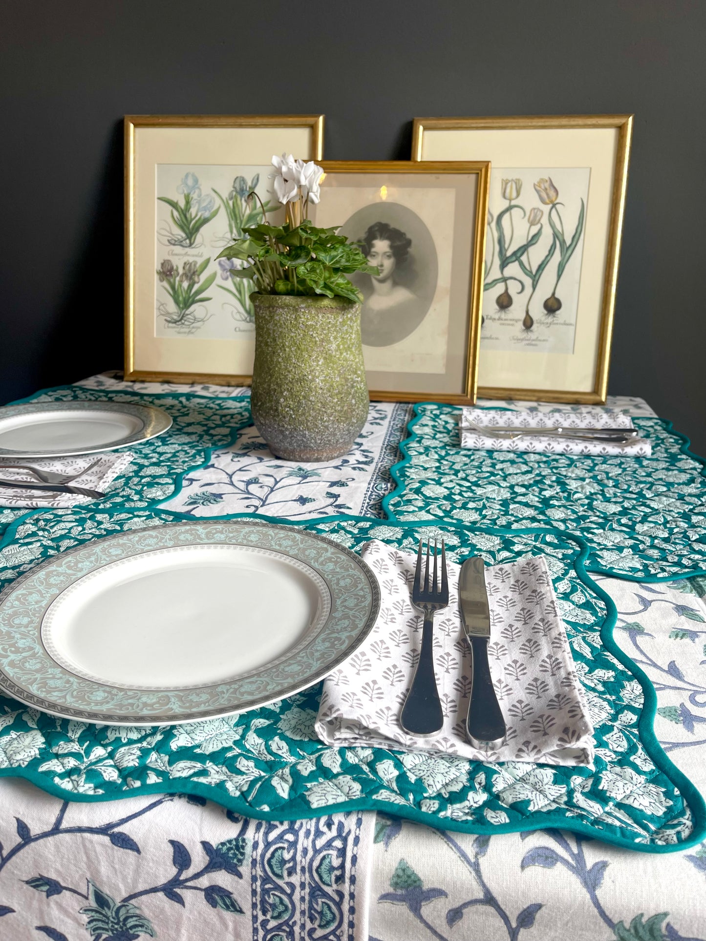 Paisley Green Quilted Placemats