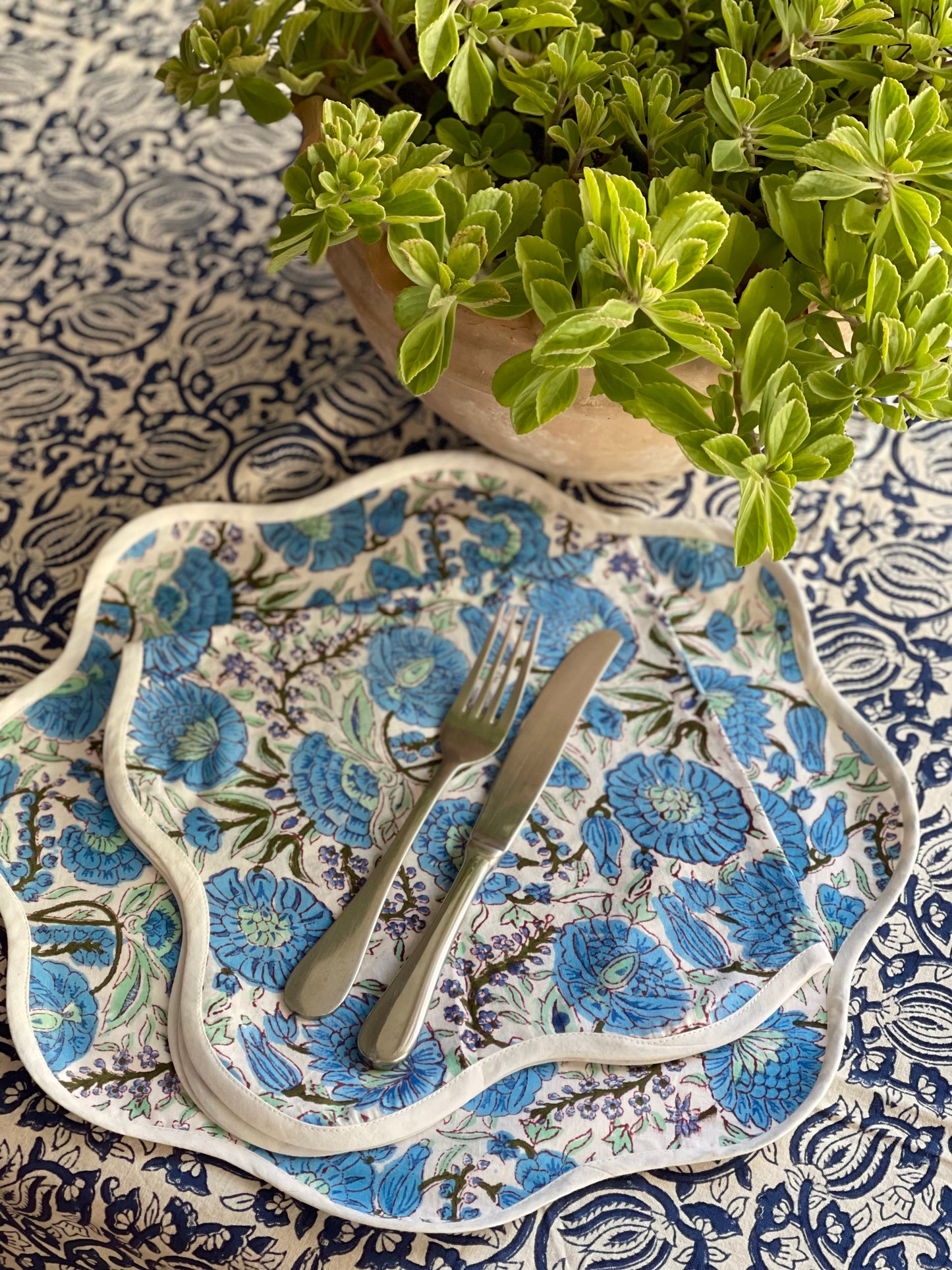 Paisley Blue Round Embroidered Placemat