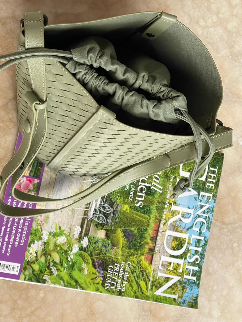 Mini weave bucket Bag Green