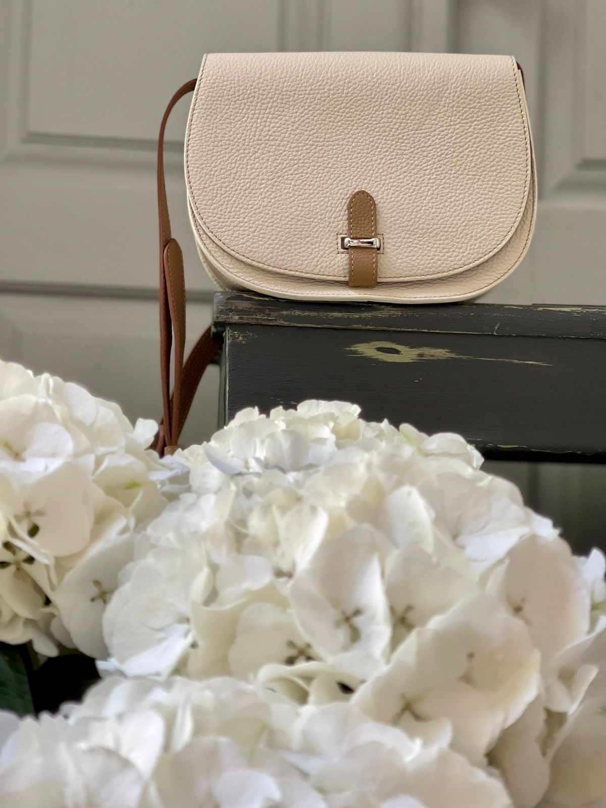 Saddle Bag Cream-Beige