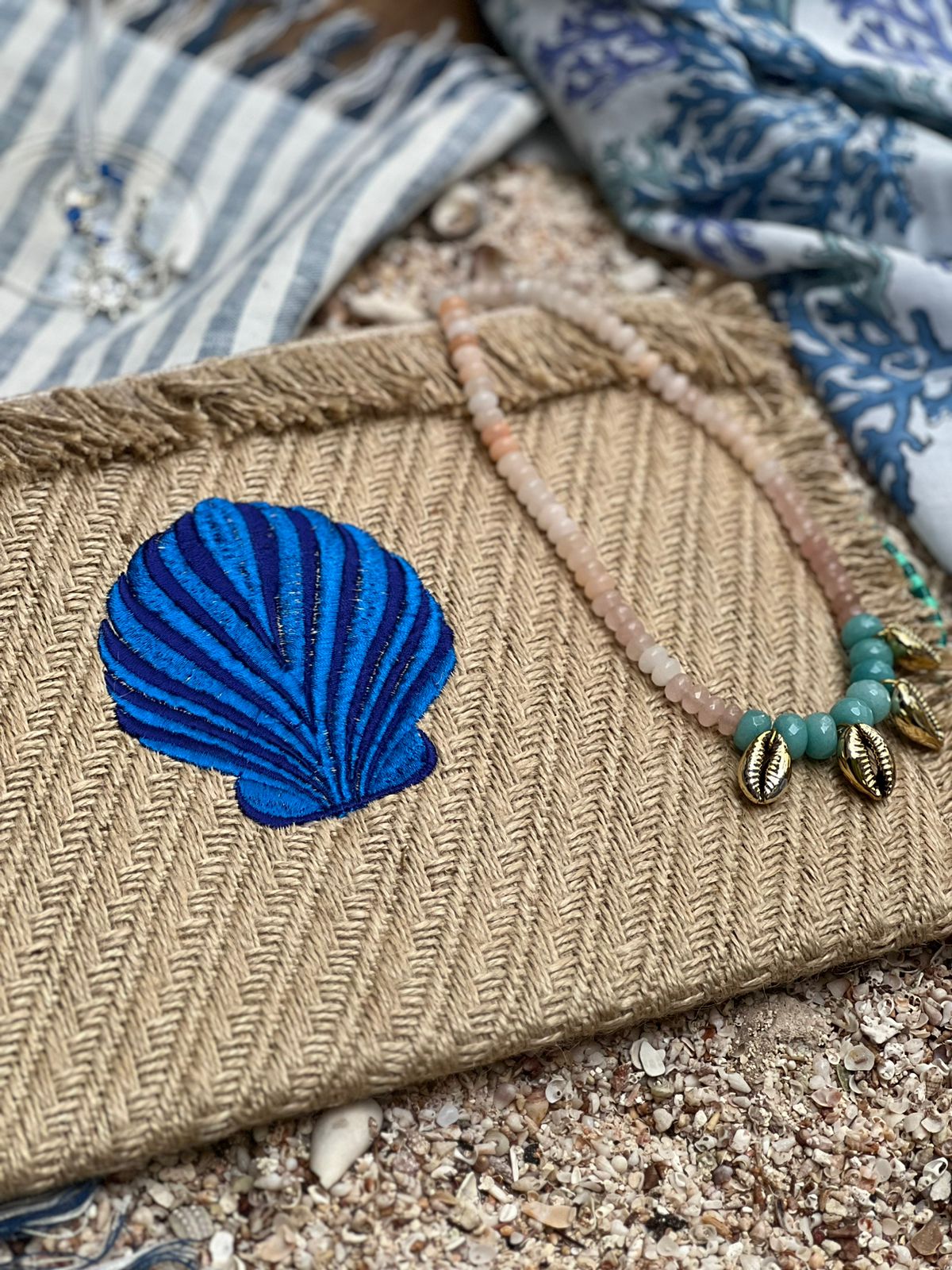 Shell Clutch Beige