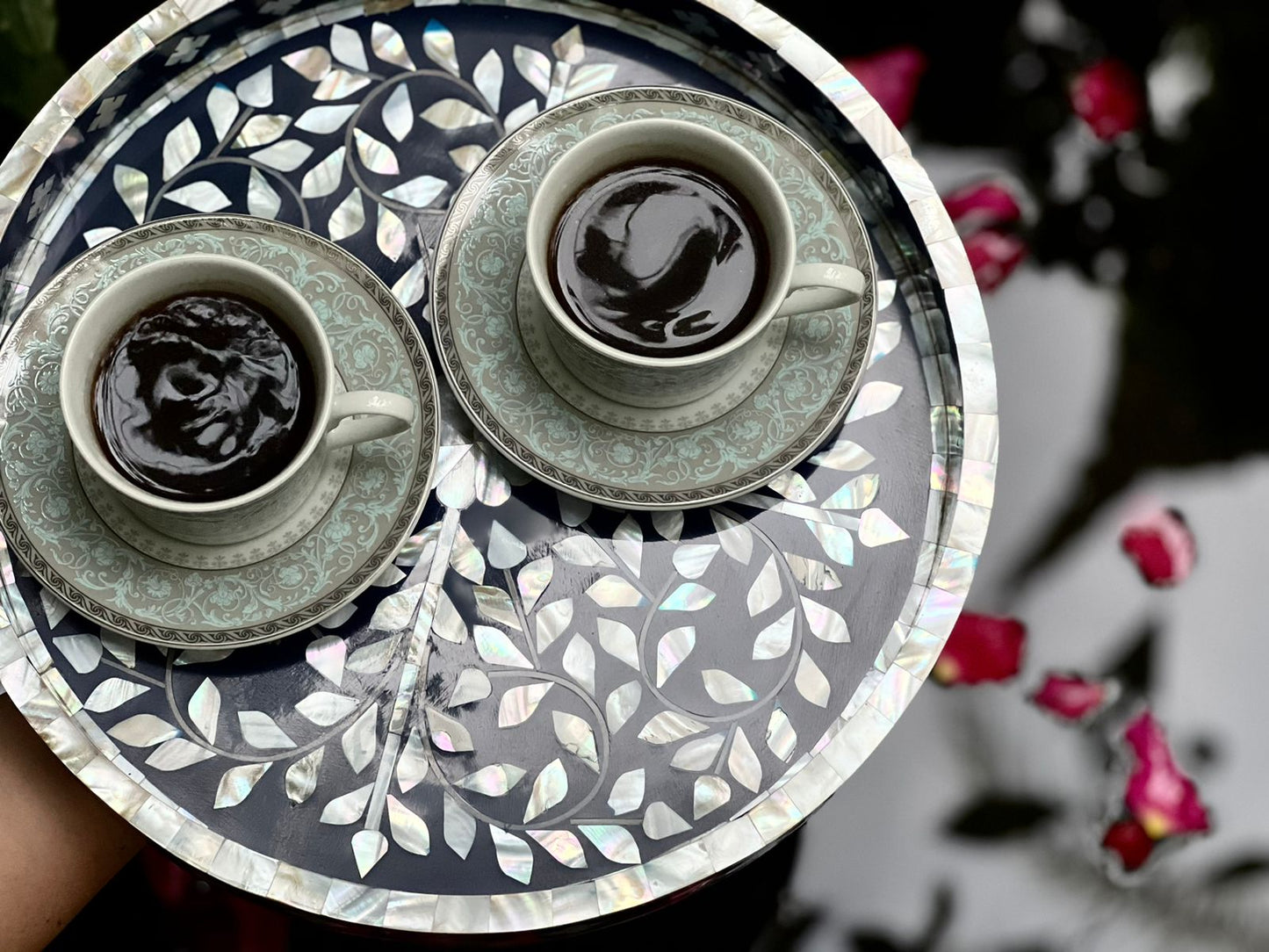 Mother of Pearl Tray Round