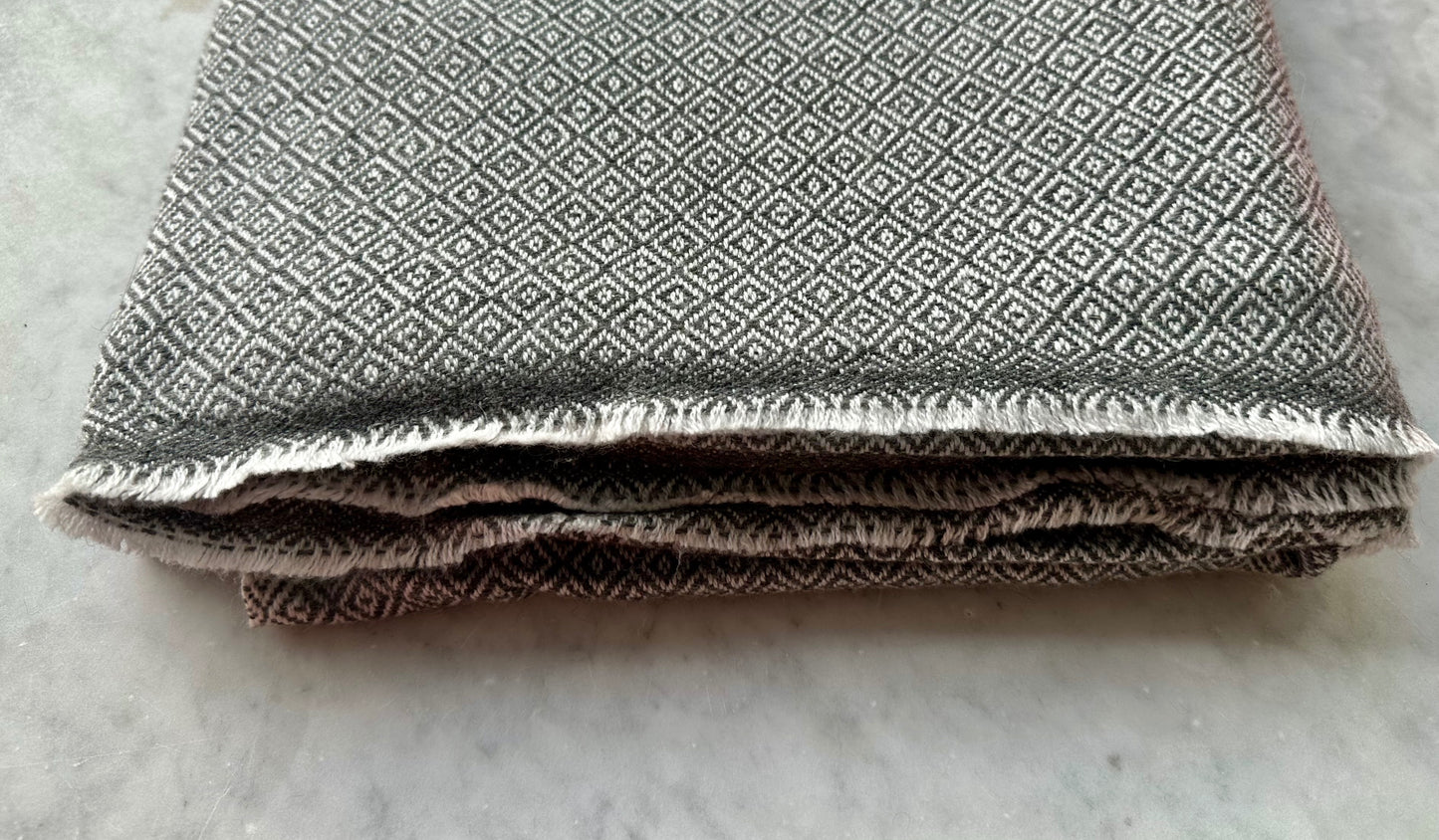 Cashmere Throw - Diamond Grey