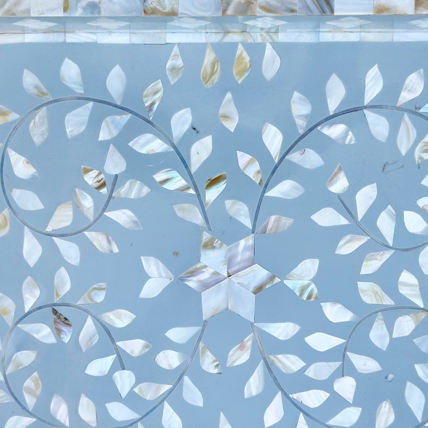 Mother of Pearl Tray Grey