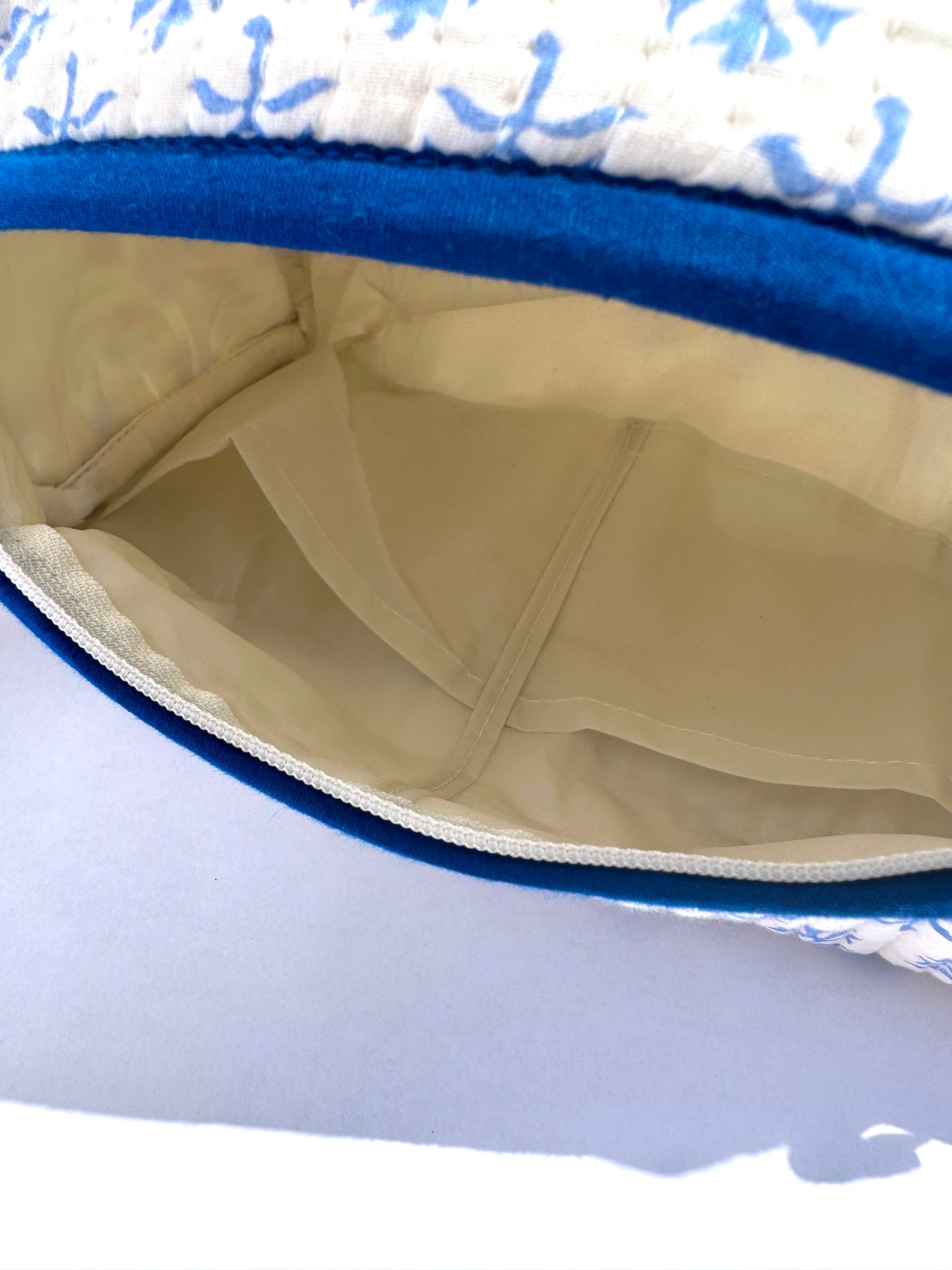 Blue blossom Cosmetic bag