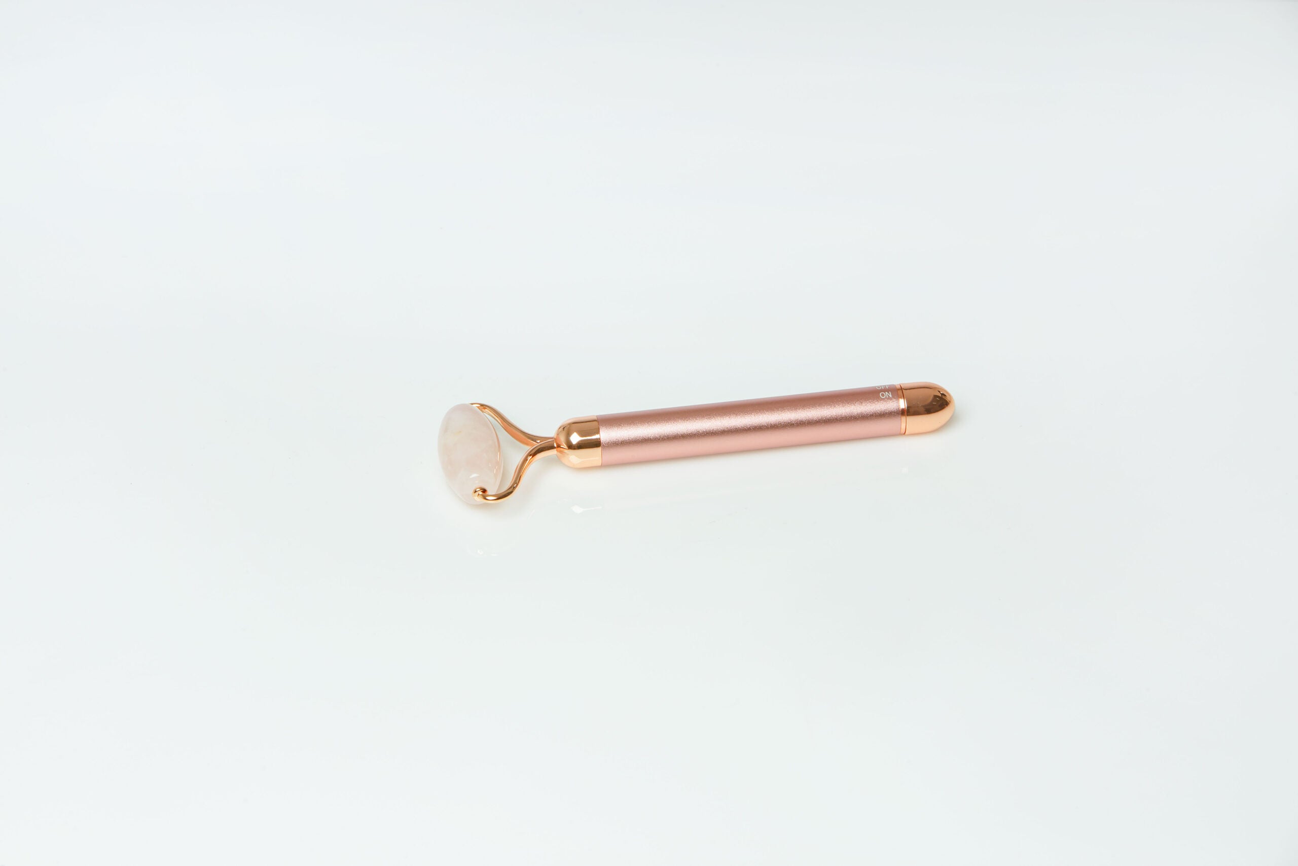 Rose quartz Vibrating facial massager Terra et Vita Rose quartz Vibrating facial massager Terra et Vita