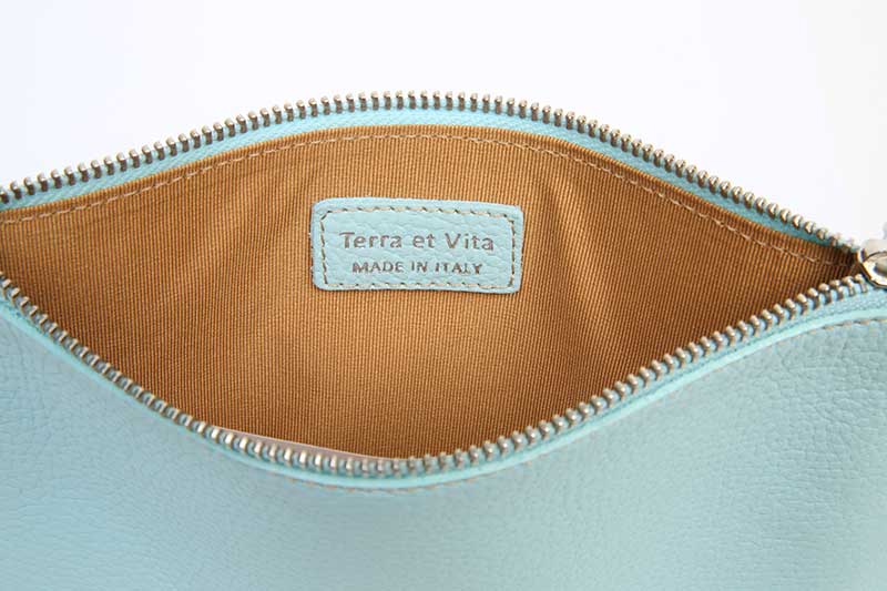 Acqua-pouch-inside.jpg