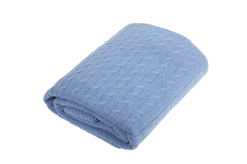 Cable-knit-Cashmere-throw.jpg