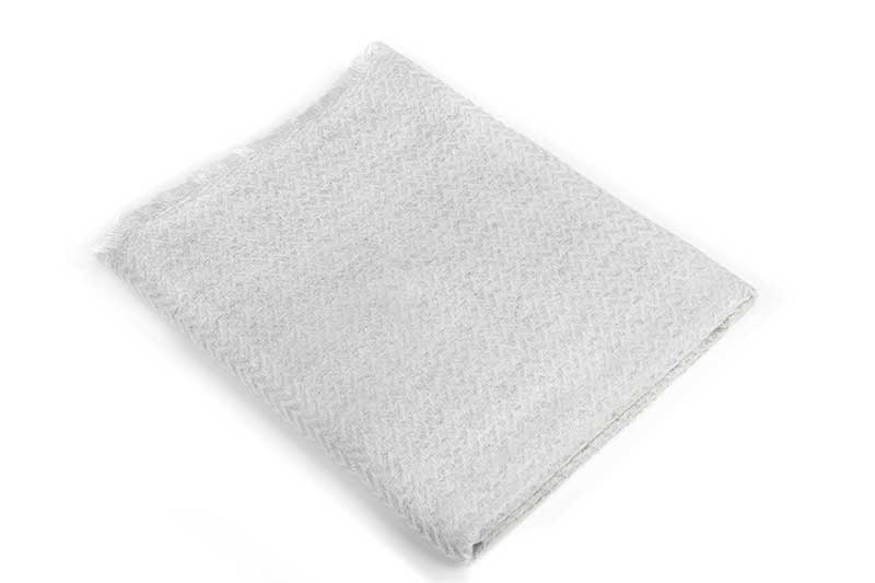 Cashmere-scarf-greywhite.jpg