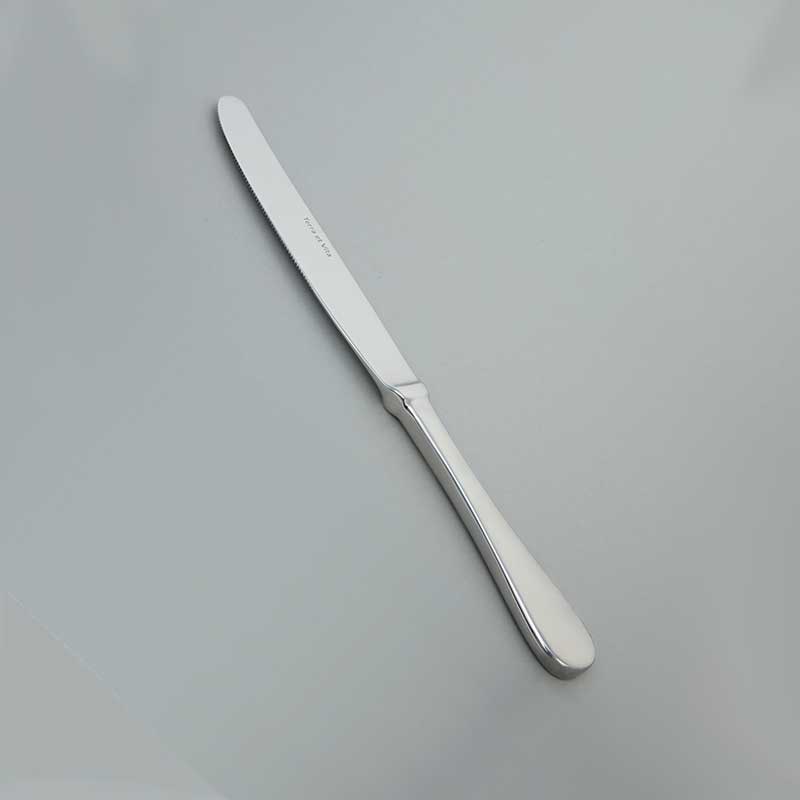 knife.jpg