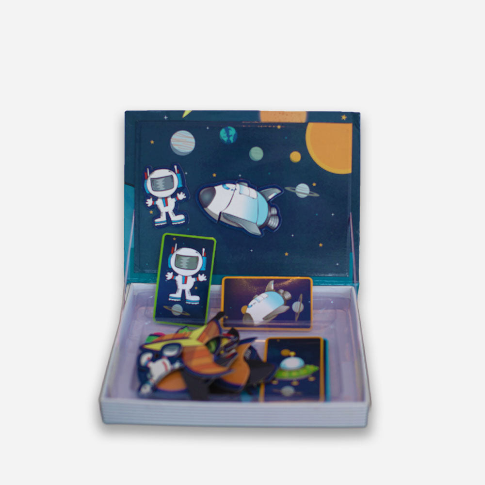 magnetibook