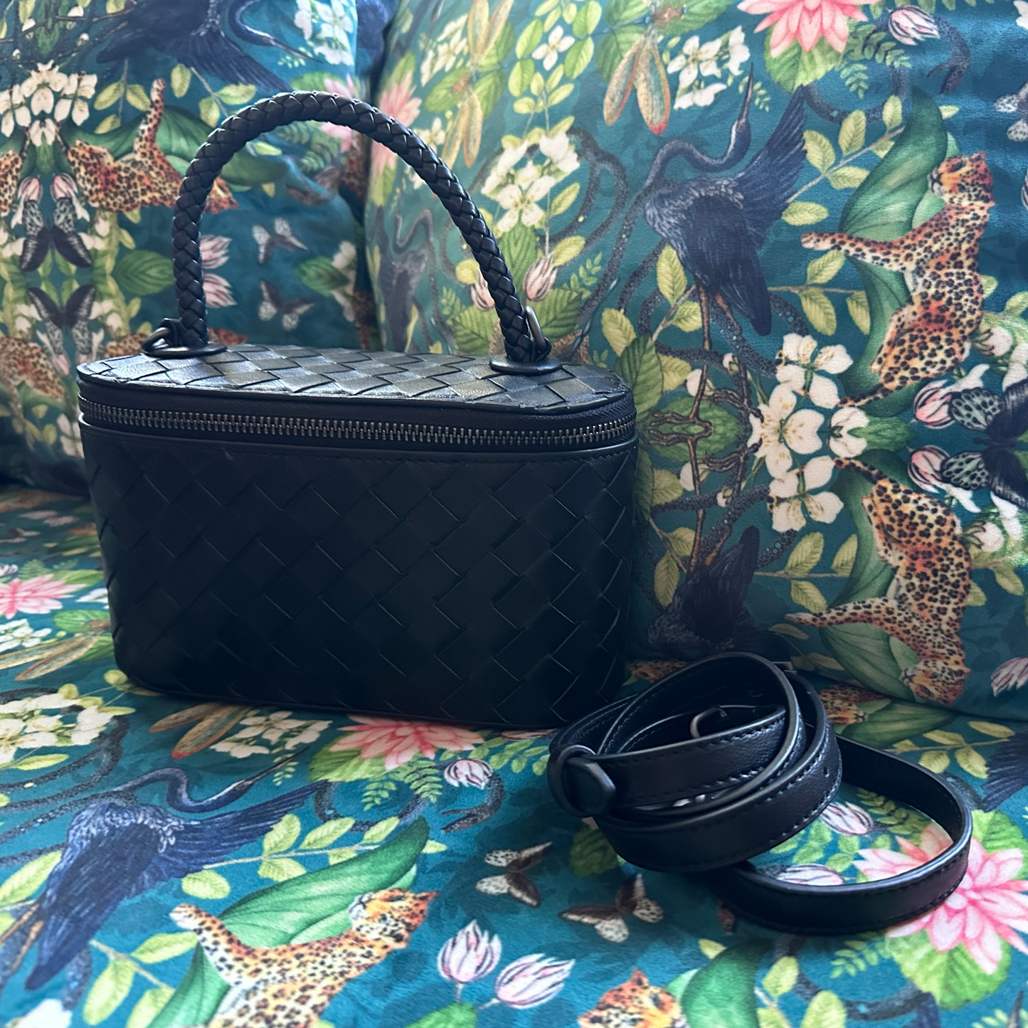 Mini vanity weave handbag - Black