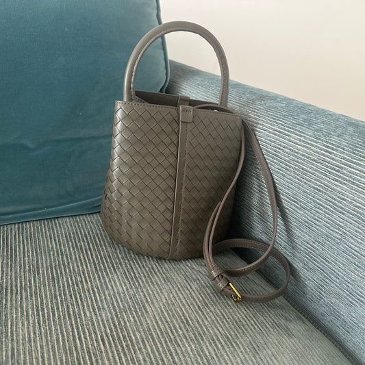Mini weave bucket bag Grey