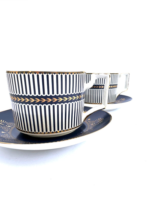 Gold Detailed cup & saucer