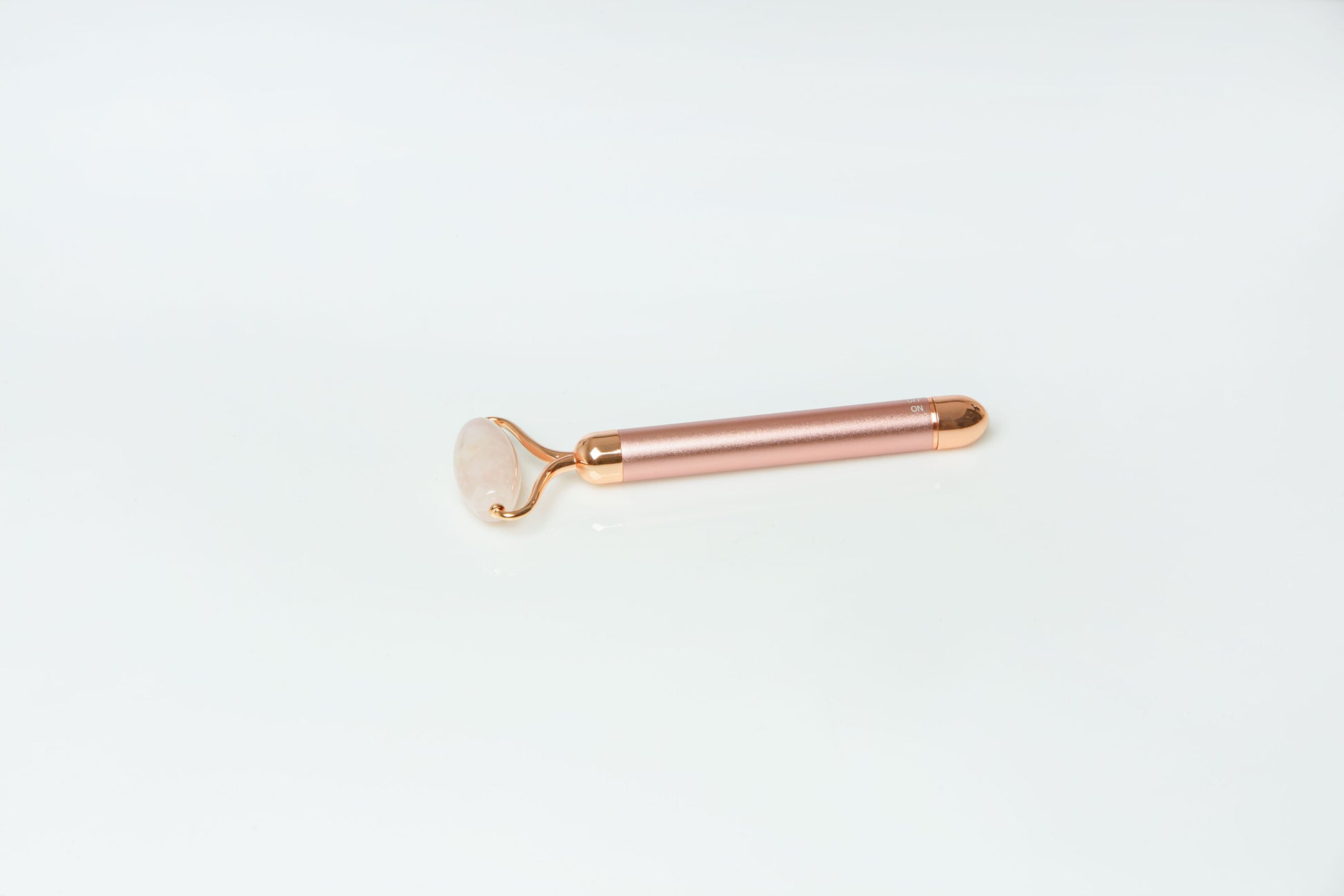 Rose quartz Vibrating facial massager Terra et Vita Rose quartz Vibrating facial massager Terra et Vita